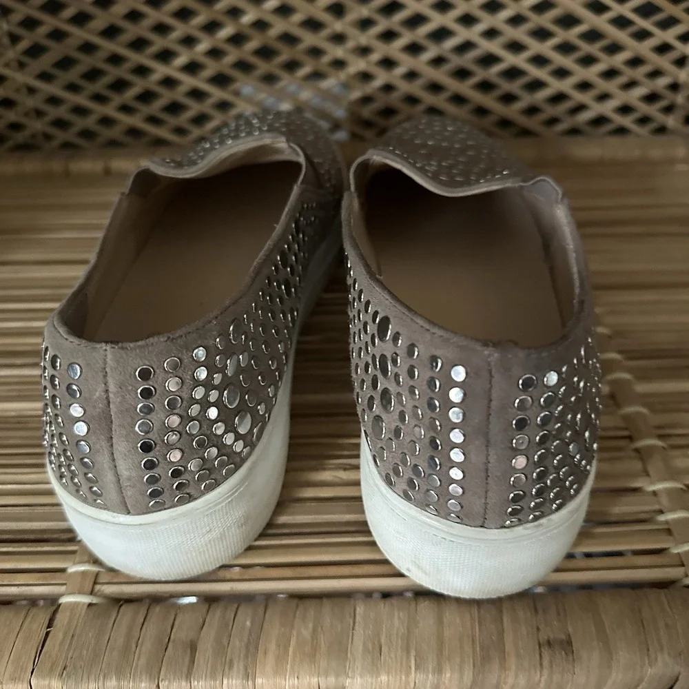 Vince Camuto Kindra Brown Leather Studded Sneakers Women's Size 7